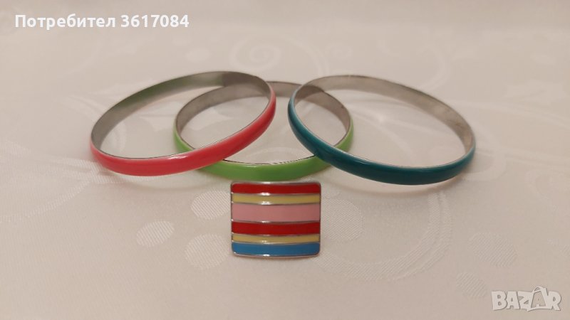 Комплект от три гривни и пръстен, снимка 1