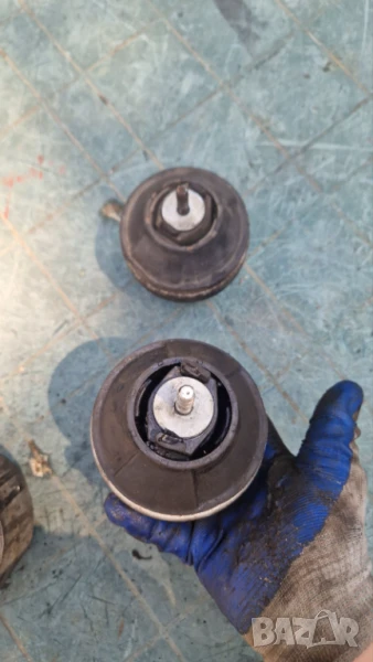 тампон афтърмаркет Пасат 1.9 131 VW PASAT PASSAT B5.5 Tampon motor, снимка 1