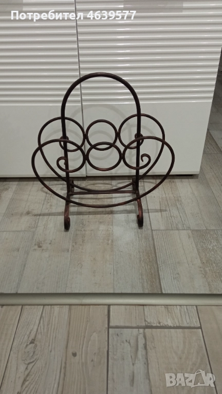 Поставка от ковано желязо за вестници, списания, папки и пр., снимка 1