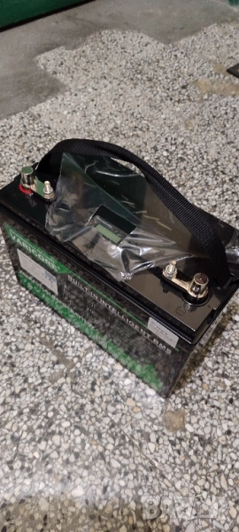 Акумулатор/батерия Varicore 100ah + зарядно и инвертор 2000w, снимка 1