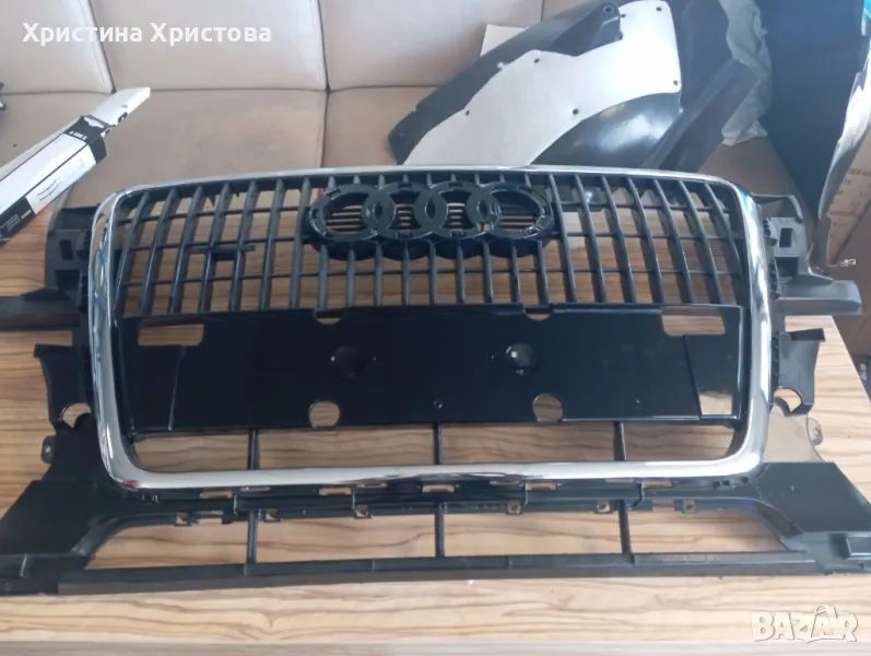 Декоративна решетка Ауди Кю5    8R0 853 651, снимка 1