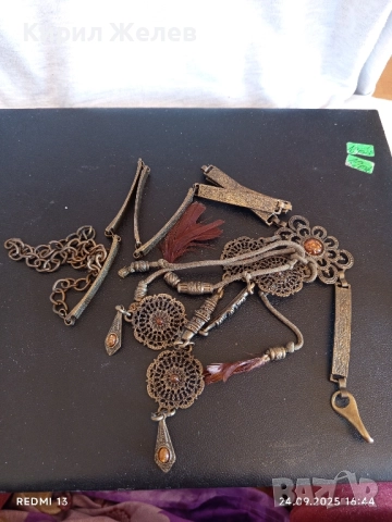 Дамски колан РЕТРО стил много красиво орнаментиран с камъни 27108