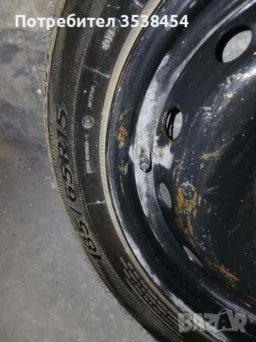 Зимни гуми "Сайран" 185/65/15, снимка 4 - Гуми и джанти - 53061543
