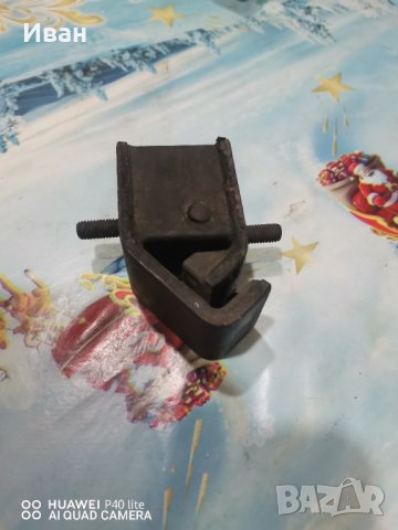 Тампон за двигател на Нисан Ванете , снимка 4 - Части - 43105481