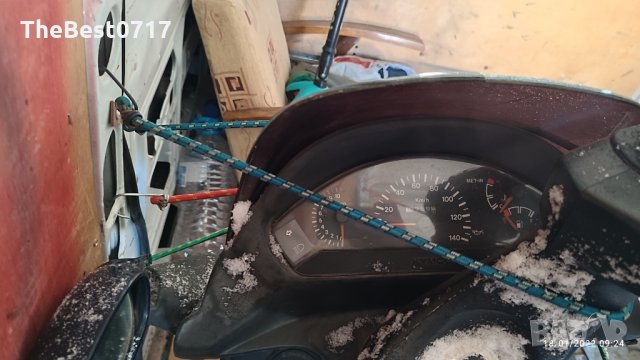 Скутер 150кубика Бартер може за кола , снимка 3 - Мотоциклети и мототехника - 35609600