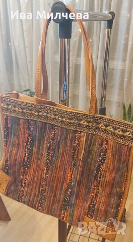 Дамска чанта от плат и еко кожа 