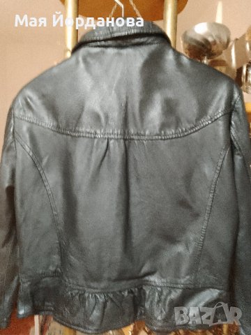 Цена  25 лв. Вталено кожено яке М-номер, снимка 3 - Якета - 43989392