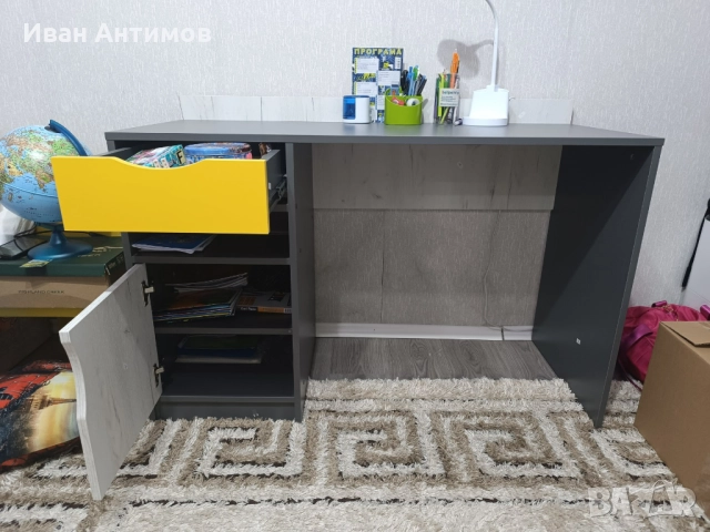 Ученическо/офис бюро, снимка 2 - Бюра - 52107660