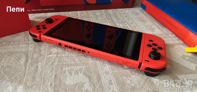 Nintendo Switch - Mario Red & Blue (SPECIAL EDITION) +128GB карта, снимка 3 - Nintendo конзоли - 52985156