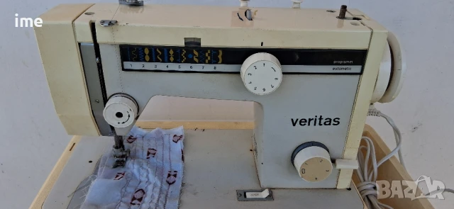Шевна машина НОМЕР 09. Veritas. Ревизирана. Работеща с мостра на някой видове на..., снимка 15 - Шевни машини - 50890133