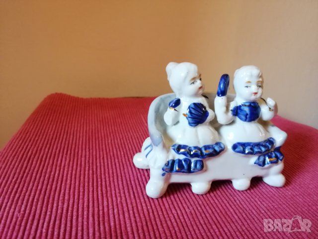 Порцеланова статуетка. , снимка 7 - Антикварни и старинни предмети - 28405034