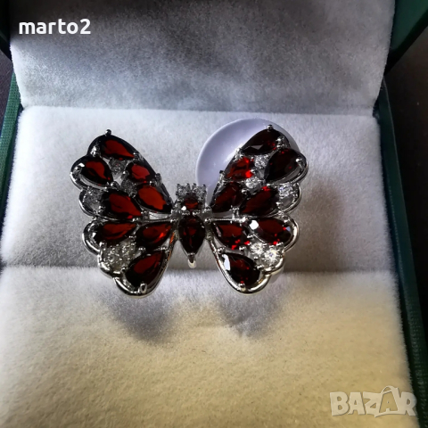 Елегантен сребърен 925 пръстен "Пеперуда" с родиево покритие и Натурални Гранати и Циркони!, снимка 3 - Пръстени - 44848133