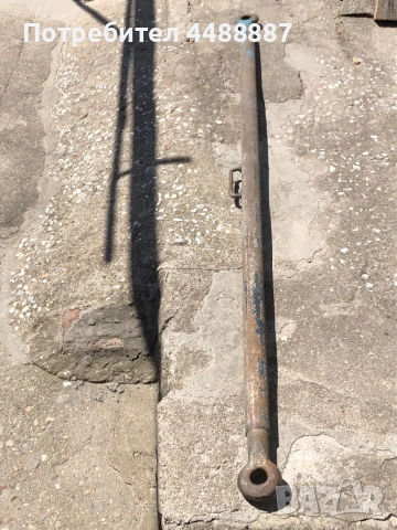 Твърд теглич