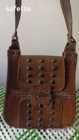 Ретро чанта от дебела естествена кожа , снимка 2 - Чанти - 43140992
