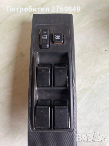 Панел  Бутони ел. стъкла за Toyota Corolla Verso II (03.2004 – 04.2009)