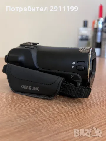 Видеокамера Samsung , снимка 3 - Камери - 49586109