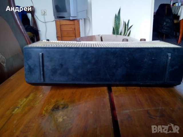 Старо Радио,Радиоприемник Гиала, снимка 6 - Антикварни и старинни предмети - 27750782