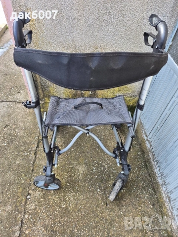 Висок клас алуминиев ролатор, снимка 4 - Ролатори - 53536455