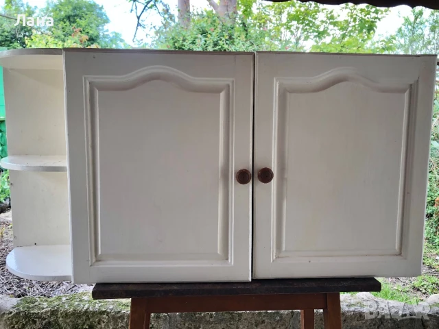 Три врати на шкафа с дръжки, Кухненски шкаф, изработен от дърво, снимка 7 - Шкафове - 42345468