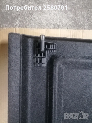 Продавам оригинална кора за багажник за Тигуан 2016г , снимка 3 - Аксесоари и консумативи - 53055852