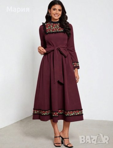 Елегантна дамска рокля