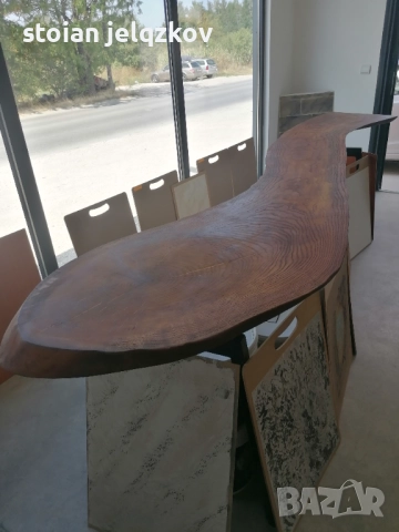 Бар плот от естествен дърво