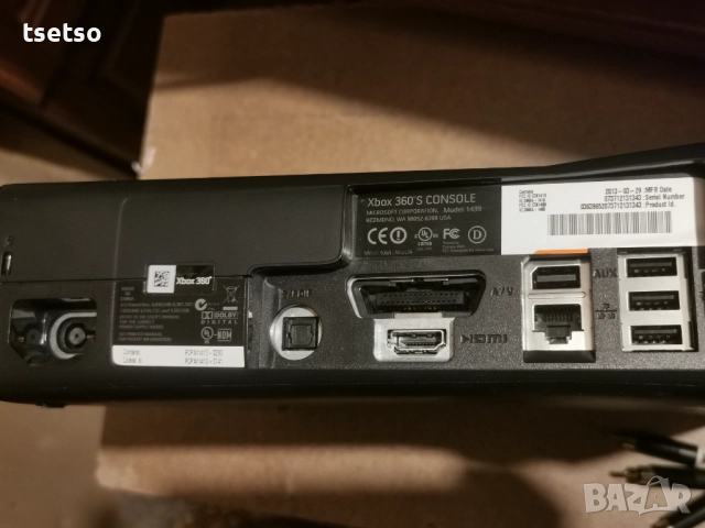 Xbox 360 Slim с 2 джойстика и дискове с 7 игри., снимка 2 - Xbox конзоли - 52646750