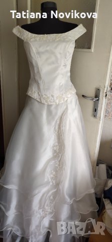 Бюстие и пола