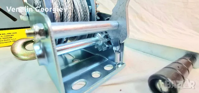 Ръчна лебедка с манивела и блокаж, товароподемност 450кг, въже-7м, снимка 9 - Други инструменти - 48937041