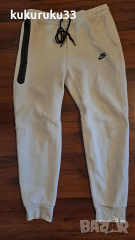 Nike Teck Fleece M-L 90лв., снимка 2 - Спортни дрехи, екипи - 51800966