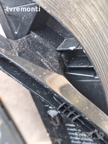 оригинална стойка крачета телевизор SAMSUNG Модел UE32T5372CU, снимка 4 - Стойки, 3D очила, аксесоари - 52663325