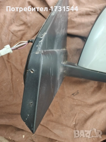 Продавам ляво странично огледало за Сузуки Витара след 2020, снимка 2 - Части - 52175912