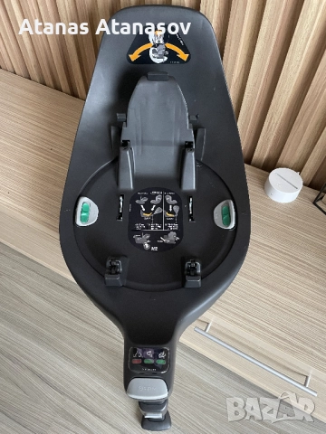 Кошници Cybex Cloud Z2 i-Size с Cybex Basе и адаптери за количка, снимка 16 - Стоки за близнаци - 52446552