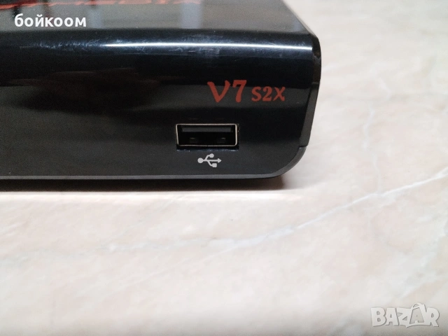Сателитен приемник, декодер Gtmedia V7s2x, снимка 2 - Приемници и антени - 53098570