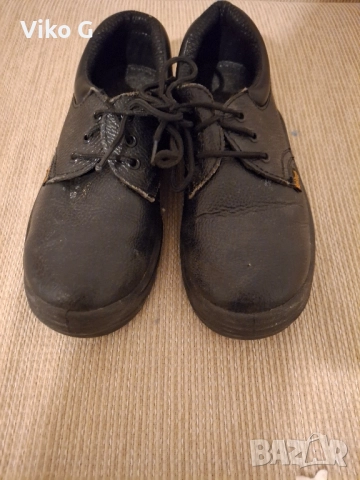 зимни обувки номер 38