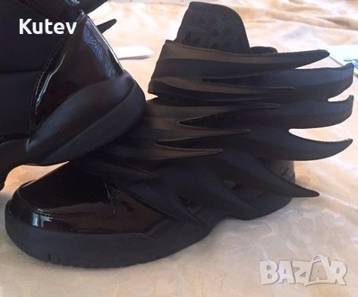 Adidas Jeremy Scott Wings Batman, снимка 2 - Маратонки - 53089272