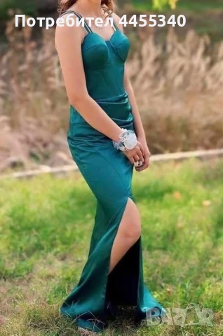 Продавам официална сатенена рокля , снимка 1