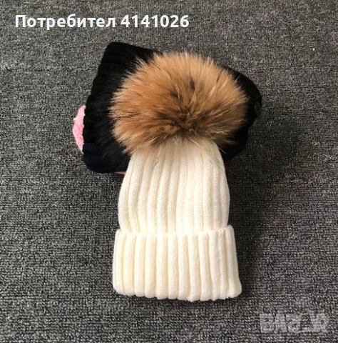 Зимна дамска шапка с естествен пух, снимка 3 - Шапки - 52616847