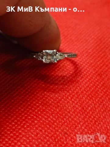 Сребърен дамски пръстен 2.26гр