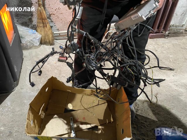 газов инжекцион за 6 цилиндъра, снимка 4 - Части - 27546423