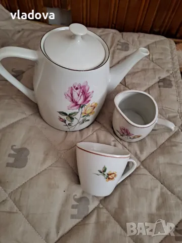 Порцеланов сервиз 