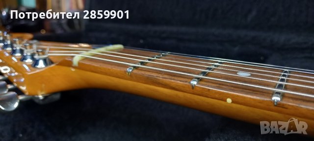 Продавам китара sunn mustang 80"s, снимка 9 - Китари - 42950660