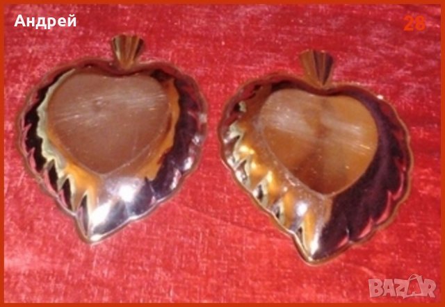 Комплект от малки метални(алпака) чинийки във формата на…красиво листо, снимка 2 - Чинии - 27017258