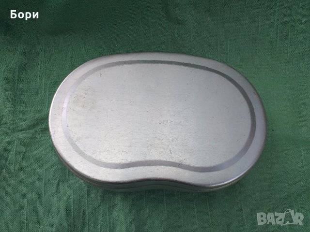 Стара алуминиева кутия по БДС, снимка 2 - Кутии за храна - 33075944