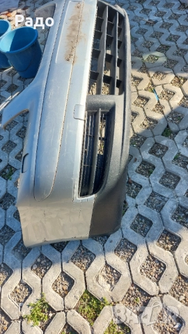 Предна броня за vw touran 