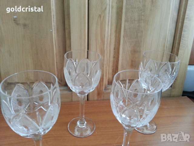 Кристални чаши, снимка 6 - Антикварни и старинни предмети - 36553643