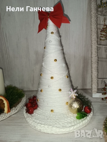 Ръчно изработена коледна декорация