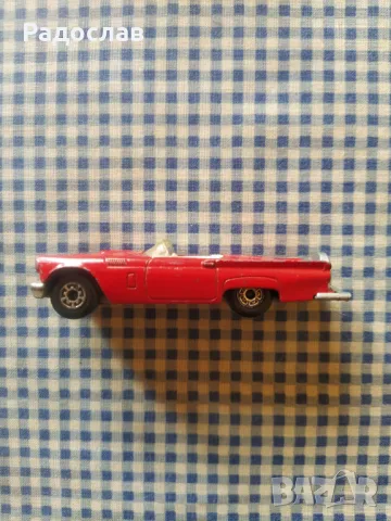 стара количка Matchbox Ford Thunderbird, снимка 2 - Колекции - 49572088