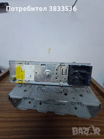 Vw Alpha оригинален радиокасетофон за Vw Golf Mk3 & Vento, снимка 4 - Части - 49698522