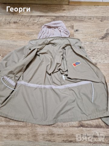 Ветровка Fjallraven , снимка 6 - Спортни дрехи, екипи - 43178887